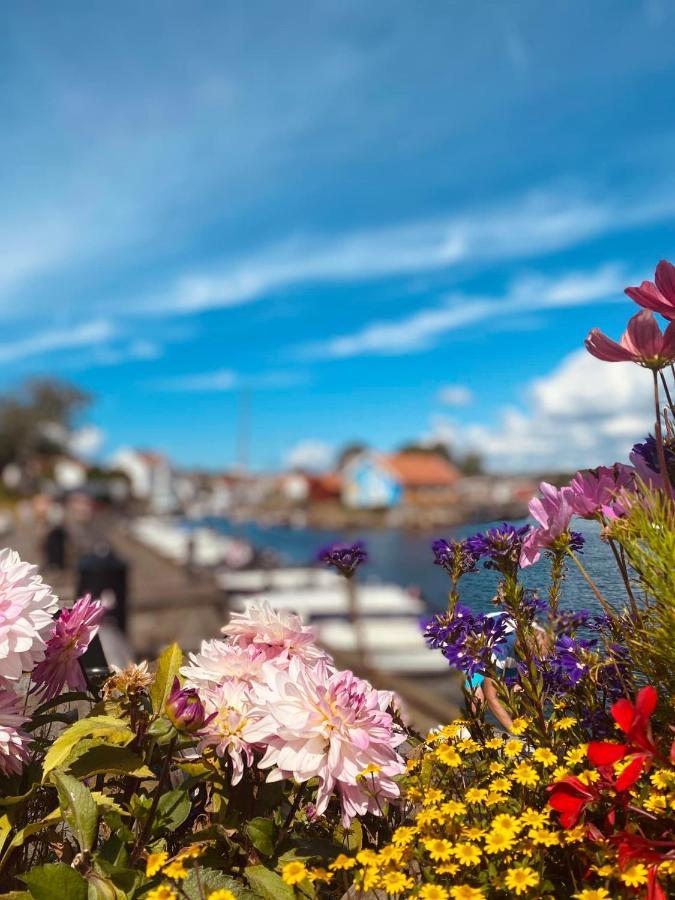 Nevlunghavn Gjestgiveri Hotell Larvik Eksteriør bilde